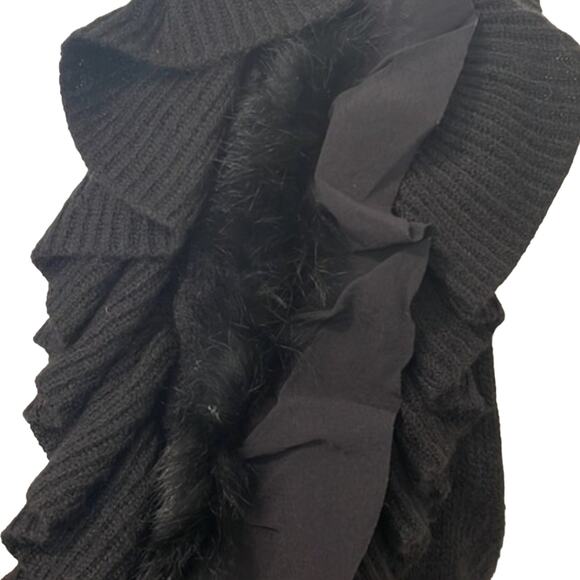 Alice + Olivia Long Vest ANGORA CASHMERE RABBIT FUR Between RUFFLE Sz XS Black - Picture 3 of 13